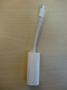 [送料無料 即決] Apple Thunderbolt 3（USB-C）- Thunderbolt 2アダプタ A1790 USED