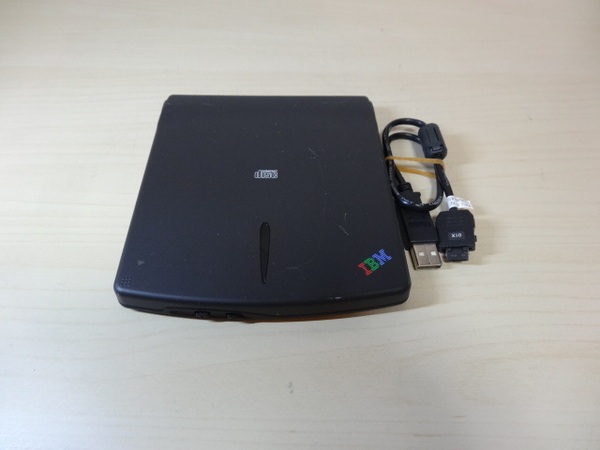 [送料無料 即決] IBM USB Portable CD-ROM Drive USED品
