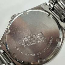 K4 ORIENT QUARTZ オリエント 腕時計 SWIMMER 100 IT 589302-70 CL シルバー 黒文字盤_画像8