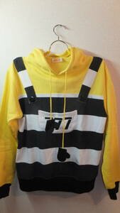 ★ミニオンズ★Minions hoodie size L ミニオンズパーカーサイズL　Despicable Me　USED IN JAPAN　バスト96-104Cm
