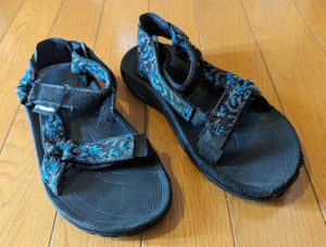 ◆Teva テバ キッズ ハリケーン Hurricane 21.0cm アウトドアサンダル 中古