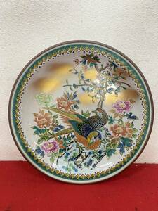 M-5985 [ including in a package un- possible ]980 jpy ~ present condition goods Kutani Kutani . writing work flowers and birds writing sama large plate .. ornament plate interior 