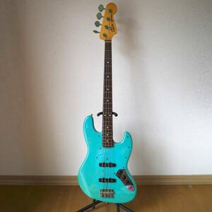 Squier by Fender JAZZ BASS JVシリアル