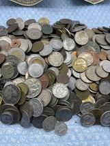 【 1円スタート 】外貨 総重量約4.7kg古銭 硬貨 銅貨 コイン アメリカ 紙幣 ヨーロッパ 中国 香港 など 大量まとめ_画像5
