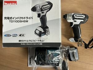 ★新品未使用★makita マキタ TD110 DSHSW 10.8v 充電式 インパクトドライバ★純正充電器&純正バッテリー付★ 