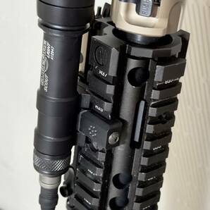 ■ 実物 Surefire M600C ■ 検索ワード：トレポン PTW PVS PEQ MWS VFC ■ シュアファイヤ ■ 4/27土曜夜終了 売切り ラストの画像9