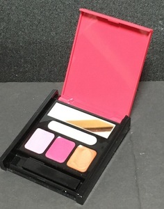 * unused goods * Avon [ef M ji- lip color Palette ]( pink ribbon ) * * distribution free shipping **