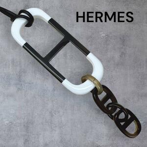 エルメス HERMES ネックレス ペンダント アマール バッファローホーン ラッカー ホワイト ブラウン