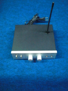 美品　CROWN　ワイヤレスユニット　CCM-1T　カラオケ機器（4094）