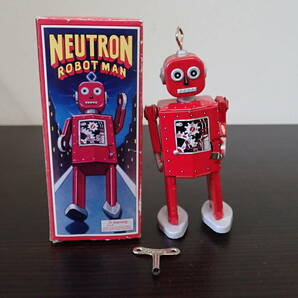 レトロ NEUTORON ROBOT MAN ニュートロン ロボットマン ブリキ おもちゃ 玩具 歩行 ぜんまい式 簡易動作確認済み 激安１円スタートの画像1