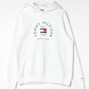 「TOMMY HILFIGER」 プルオーバーパーカー MEDIUM ホワイト メンズの画像1