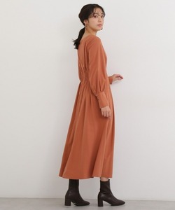 「NATURAL BEAUTY BASIC」 長袖ワンピース MEDIUM オレンジ レディース