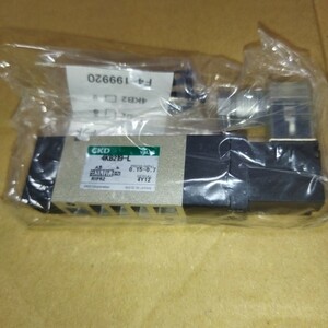 電磁弁 圧縮エアー用　CKD 4KB219-00-L-DC24V