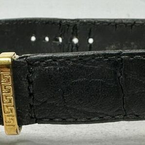 1円〜 Y GIANNI VERSACE ヴェルサーチ メデューサ コインウォッチ メンズ クォーツ ゴールドモデル アンティーク 時計 72226095の画像9