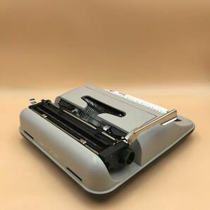 A10190○olivetti オリベッティ タイプライター LETTERA 34 レトロ アンティーク ヴィンテージ コレクション 【未確認】 240401の画像3