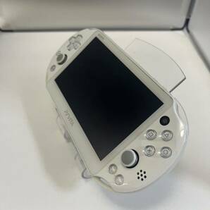 PlayStation Vita（PS Vita）本体+ソフト4点+メモリーカード64GBセットの画像5