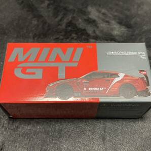 MINI GT リバティーウォーク R35 Red LHDの画像2