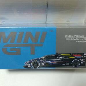 MINI GT 1/64 キャデラック Vシリーズ. R IMSA デイトナ24時間 2023 #02 キャデラック・レーシング MGT00669の画像1