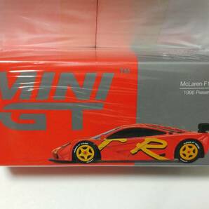 MINI GT 1/64 マクラーレン F1 GTR 1996 プレゼンテーション MGT00684の画像1