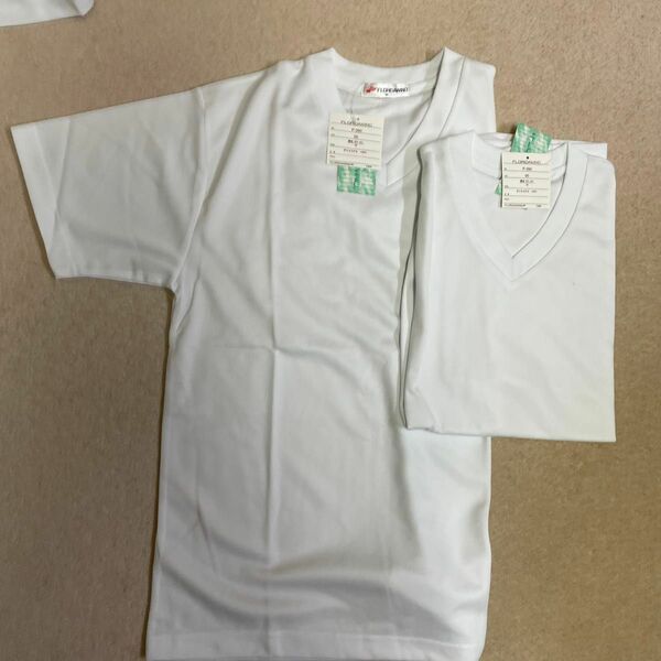 TシャツＭ2枚セット