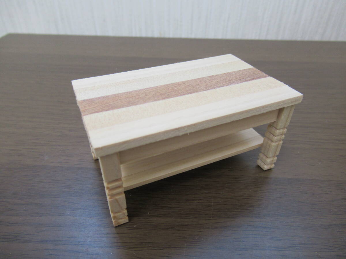 Handmade★Miniature★1/12 scale★Wooden furniture★Low table★D, toy, game, doll, character doll, Dollhouse