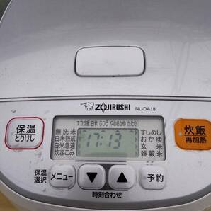 象印 ZOJIRUSHI 炊飯器 黒厚釜 一升 マイコン式 極め炊き ホワイト NL-DA18-WAの画像2