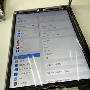 iPad5th 純正取り外し液晶 正常品の画像2