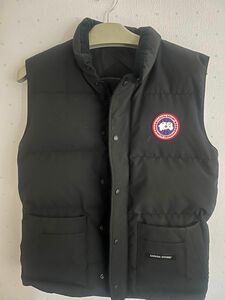 CANADA GOOSE カナダグース ダウンベスト