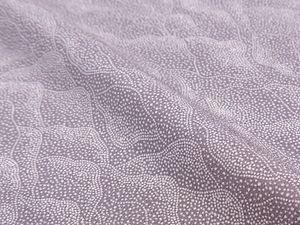 古布はぎれ　ハンドメイド　素材　古布　着物　生地　正絹　小紋　K82　鳩羽色に抽象柄　155×35cm