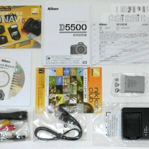 Nikon D5500 ダブルズームキット、ほぼ新品、レリーズ数 5回の画像10