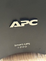 動作品 APC Smart-UPS SMT1000 LCD 無停電電源装置 充電可能_画像3