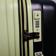 ①　ピスタチオグリーン　Lサイズ　スーツケース　キャリーケース　拡張機能　ダイヤル式TSA　８輪　サスペンション　ストッパー　在庫処分_画像3