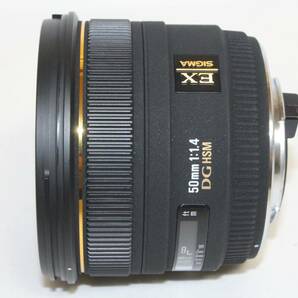 SIGMA シグマ 単焦点標準レンズ 50mm F1.4 EX DG HSM ペンタックス用 フルサイズ対応 310615 (400-009)の画像4