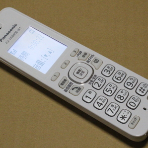 Panasonic パナソニック 電話機 子機 KX-FKD506-W1 子機のみ 電池・充電器なしの画像3
