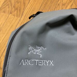 ARC'TERYX アークテリクス BEAMS別注 ARRO 22 BACKPACK ビームス別注 アロー 22 バックパック グレー リュック デイパック バッグ ARCTERYXの画像4