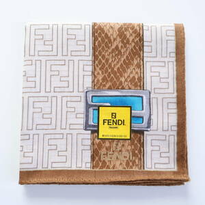 ■未使用　FENDI フェンディ　ハンカチ　ズッカ柄■