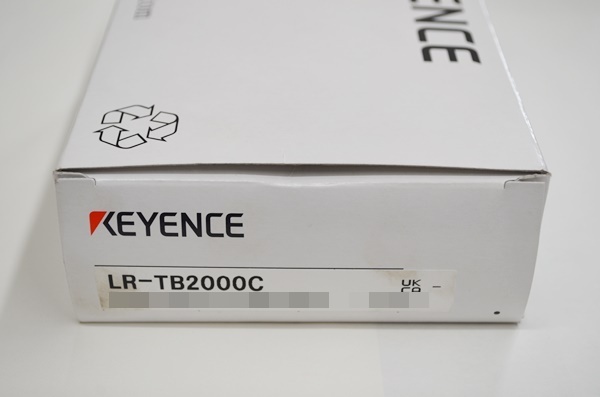 未使用 KEYENCE キーエンス LR-TB2000C アンプ内蔵レーザセンサ 2023年製