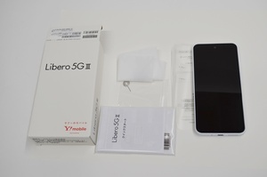 超美品 ワイモバイル ZTE Libero 5G III A202ZT ホワイト 判定〇