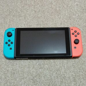 Nintendo Switch ニンテンドー スイッチ ネオンレッド ネオンブルー 新型　バッテリー強化