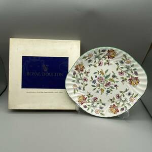 レア【送料無料】ROYAL DOULTON/ロイヤルドルトン/MINTON/正規品/新品未使用/ハンドホール/プレート/1枚/B&Bトレー(739)