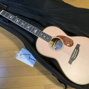 ★新同超美品! PRS SE P20E Fishman GT1ピックアップ搭載 パーラーサイズギター ピンク ポールリードスミス バードインレイ Pink Lotus の画像1