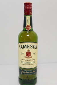 jemson Irish whisky JAMESON TRIPLE DISTILLED IRISH WHISKEY