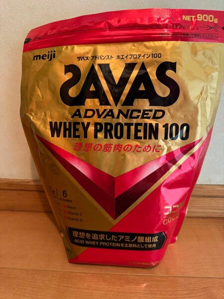 30明治　ザバス(SAVAS) アドバンストホエイプロテイン100 ココア味 900g 　理想の筋肉　アスリート　スポーツ　安い