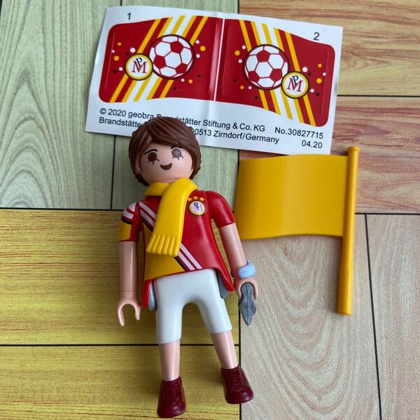 新品プレイモービル figures シリーズ　フットボールサポーター　サッカー　ドールハウス　ミニチュア　Kindly search playmobil yoru!