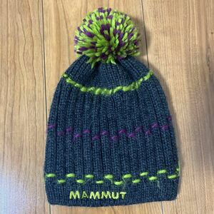 MAMMUT 帽子　ニット帽　one size fits allmade in garmany