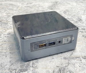 T3718 Intel NUC6CAY Celeron J3455 1.50GHz メモリー4GB 省スペース型 デスクトップPC 