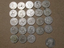 メキシコ　低品位　銀貨２３枚とオリンピック１枚１枚_画像1