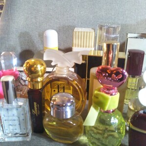 香水まとめて40点以上 CHANEL Dior HERMES ニナリッチ シャネル ディオール 香水 ミニ香水 現状品 未開封品有り  の画像2