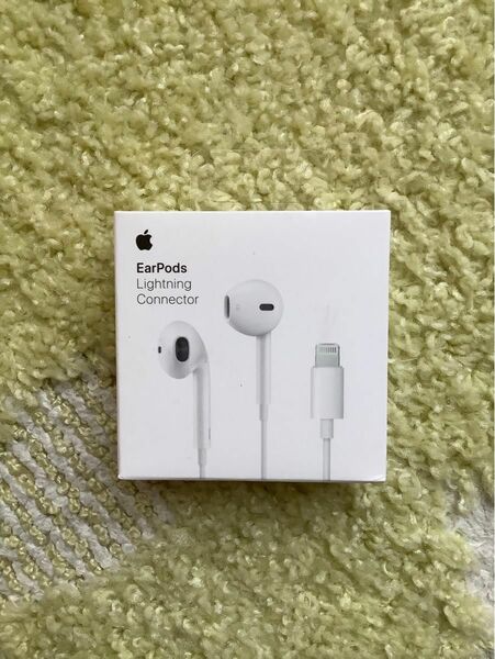 【新品未開封】EarPods with Lightning Connector