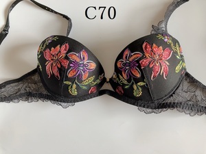 C70☆リズ シャルメル　Lise Charmel　Fleurs de Nuit 夜の花　ブラ　ワンホック①